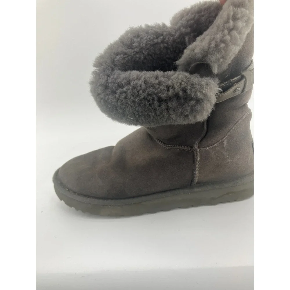 UGG Nash 1012446 Winter Boots Womens‎ US 9 Gray Round Toe Sheepskin Lined Cozy